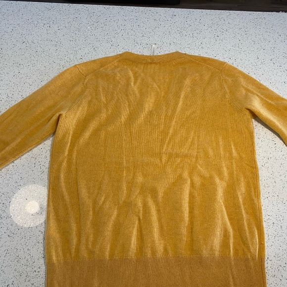 Aritzia- the group by babaton Pomo sweater in sumac - Picture 6 of 10